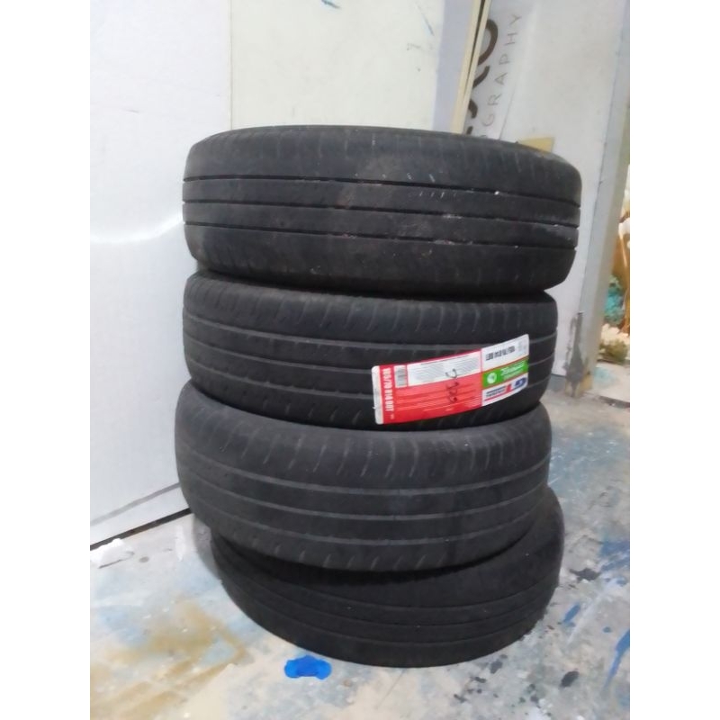 Ban  Bridgestone R14