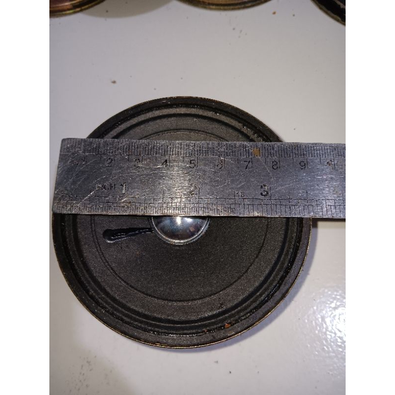 speaker bulat 3.5 inch 4ohm 3 watt/ speaker 3,5 inch( 8.9cm) 4 ohm 3 watt