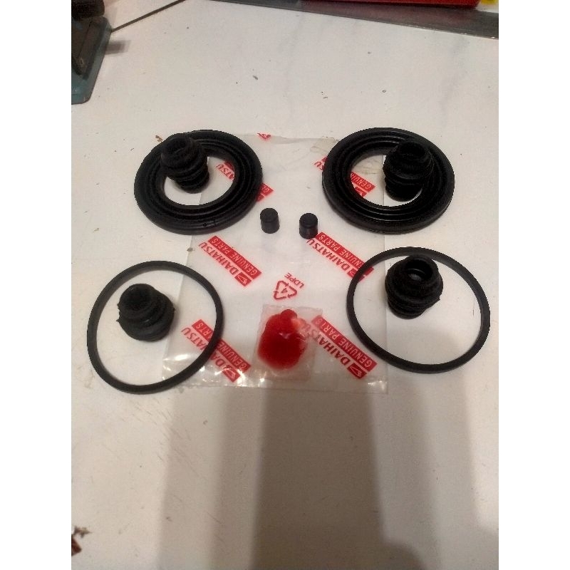 Kaliper seal kit Daihatsu Grand Max