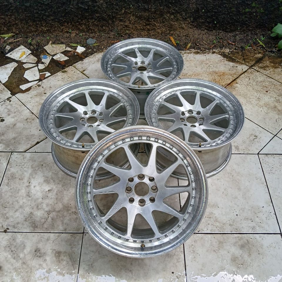Velg Mobil Bekas Vios Swift Spin Baleno Livina OZORA(HSR) R18