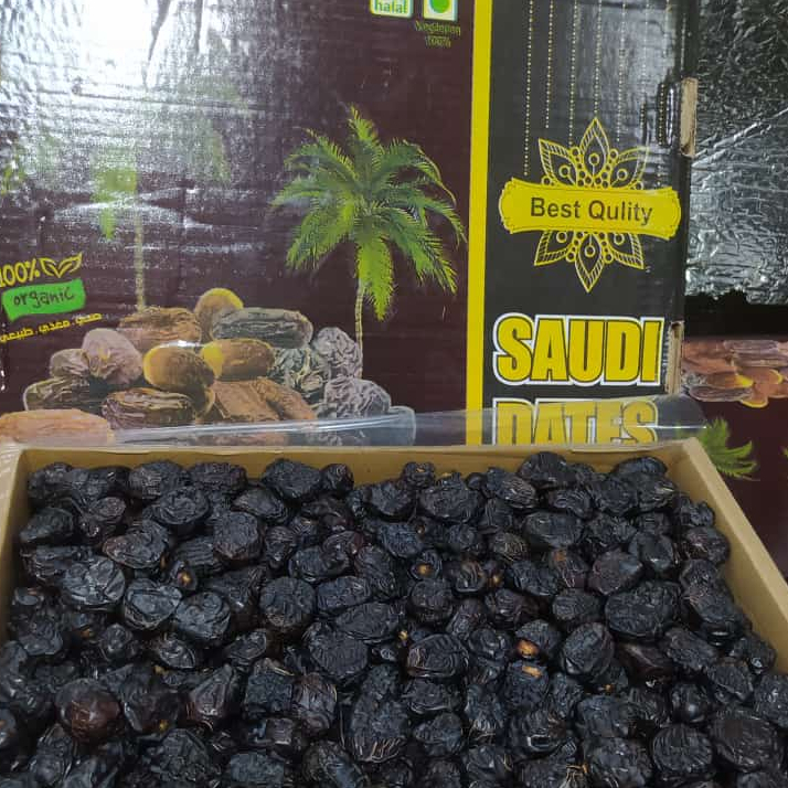 

Kurma Nabi | Ajwa Saudi Dates Kurma Ajwa Madinah 5Kg | Kurma Raja Ajwa | Kurma Ajwa Hitam 5kg