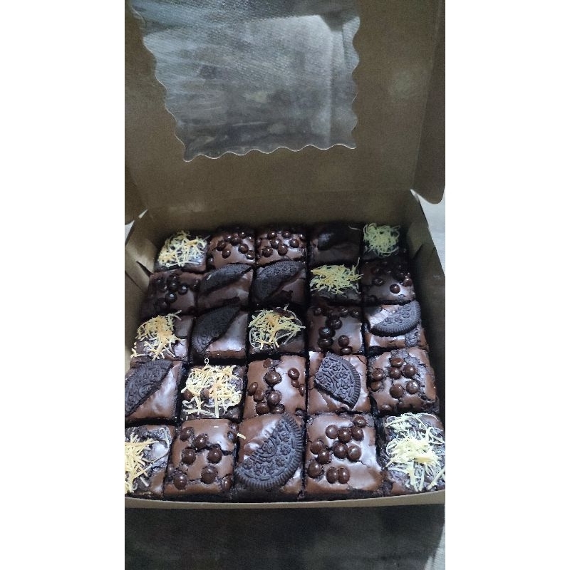 

Brownies fudgie uk 20*20
