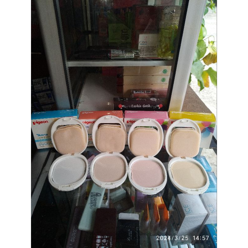 Bedak Pigeon Teens / Compact Powder Teen