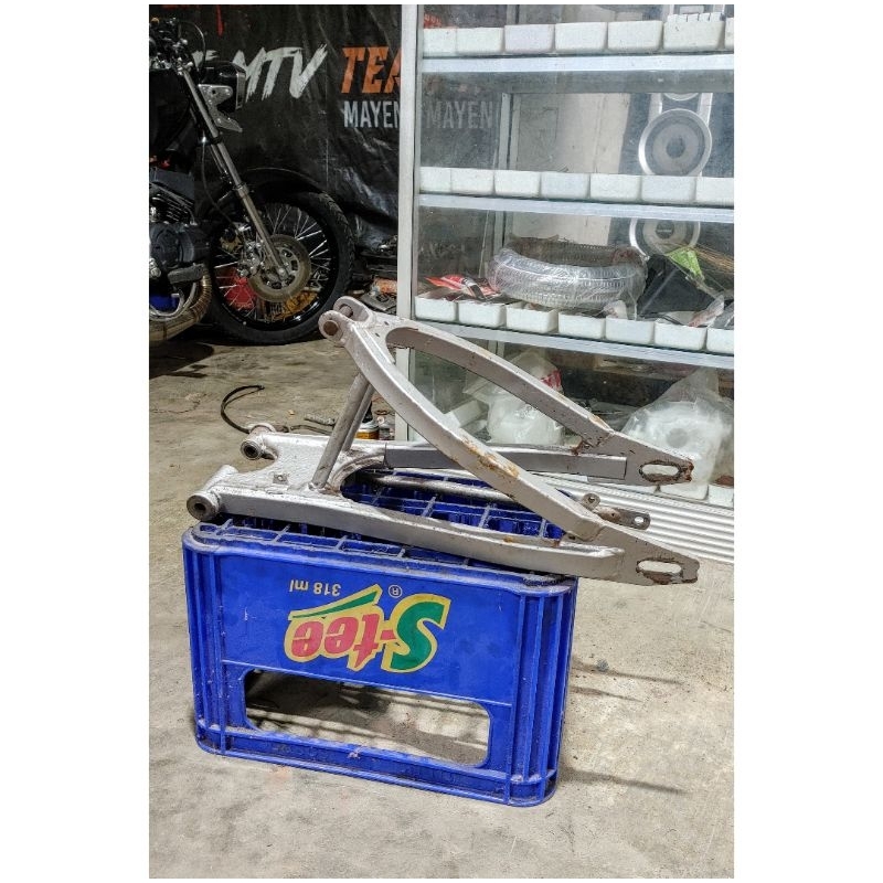 SWING ARM RD 125 LC SWINGARM ORIGINAL COPOTAN RD125LC RD 125