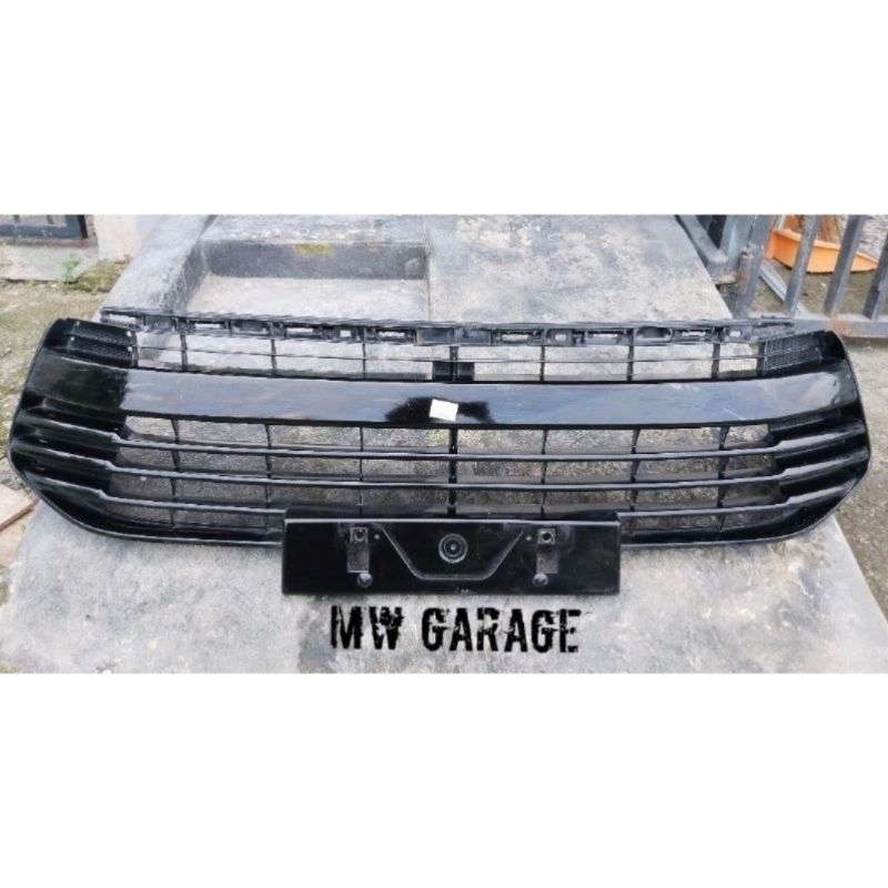 Grill bawah Innova reborn venturer 2016 2017 2018