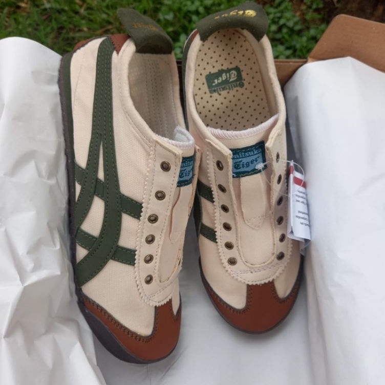 ART J86K Japan Limited Edition Beige Green Mocca Slip On