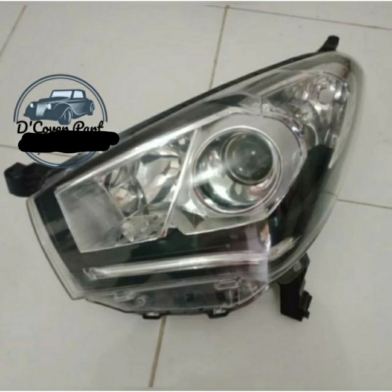 Headlamp lampu depan daihatsu sirion 2016