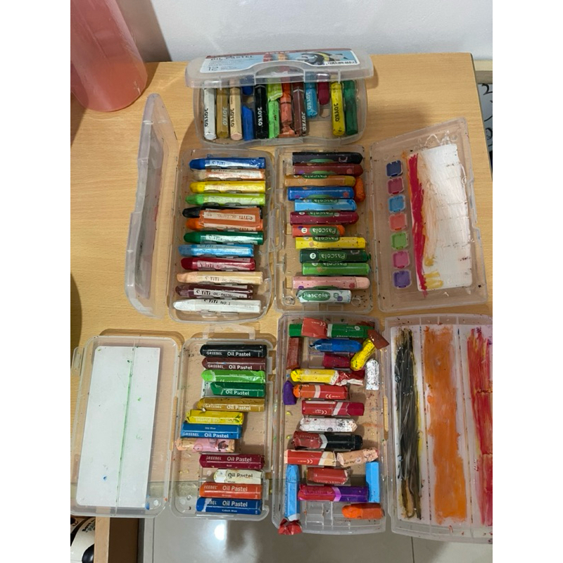 

crayon 12 warna oil pastel preloved faber castell pascolla greebel joyko titi