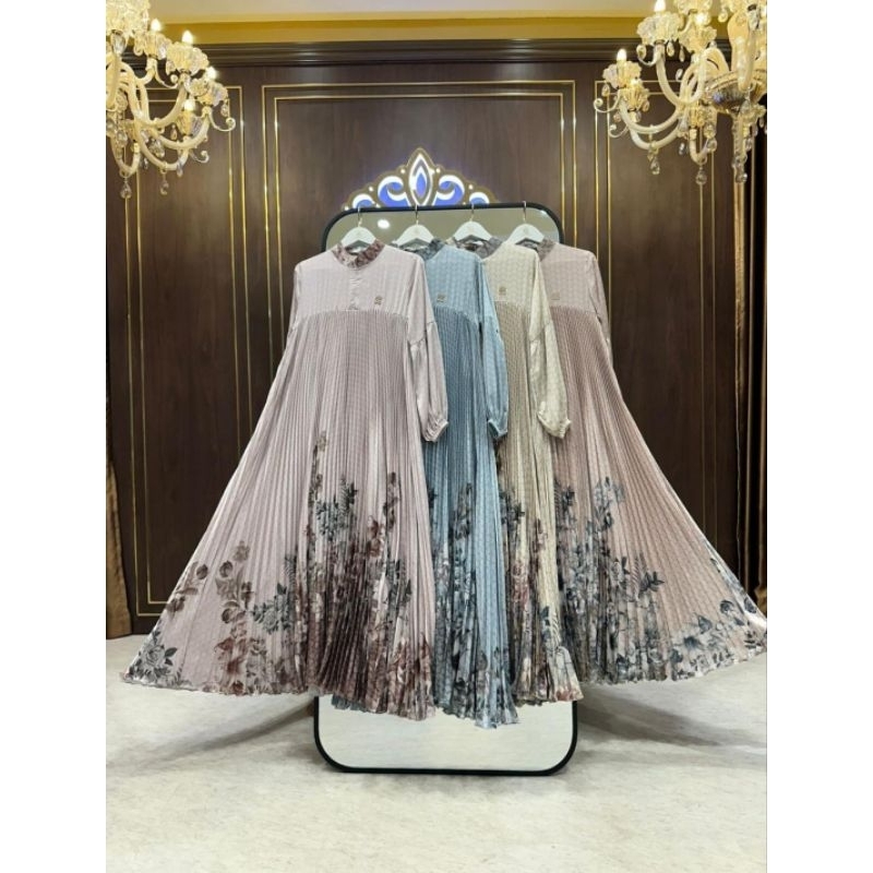 Dress Plisket Flower by Shellasaukia