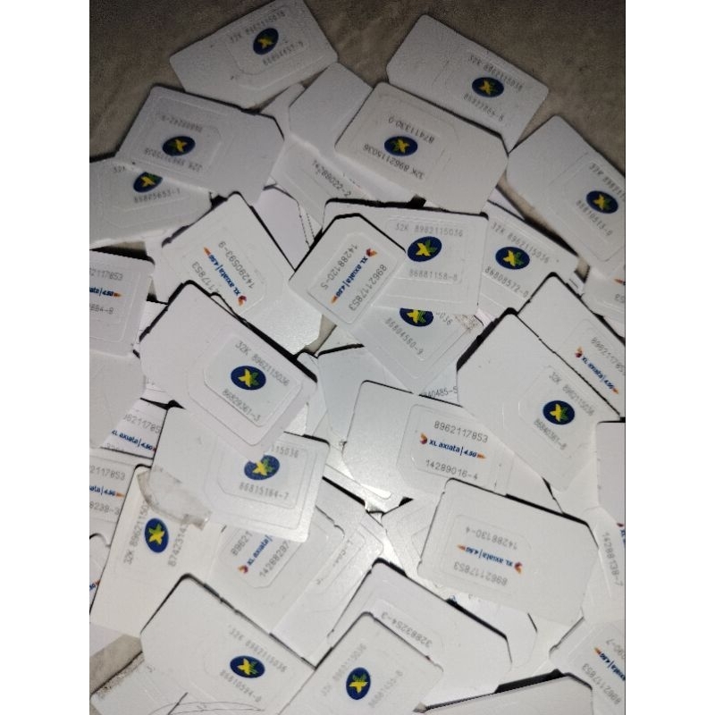 kartu siap pakai campuran (Axis,XL,Indosat)