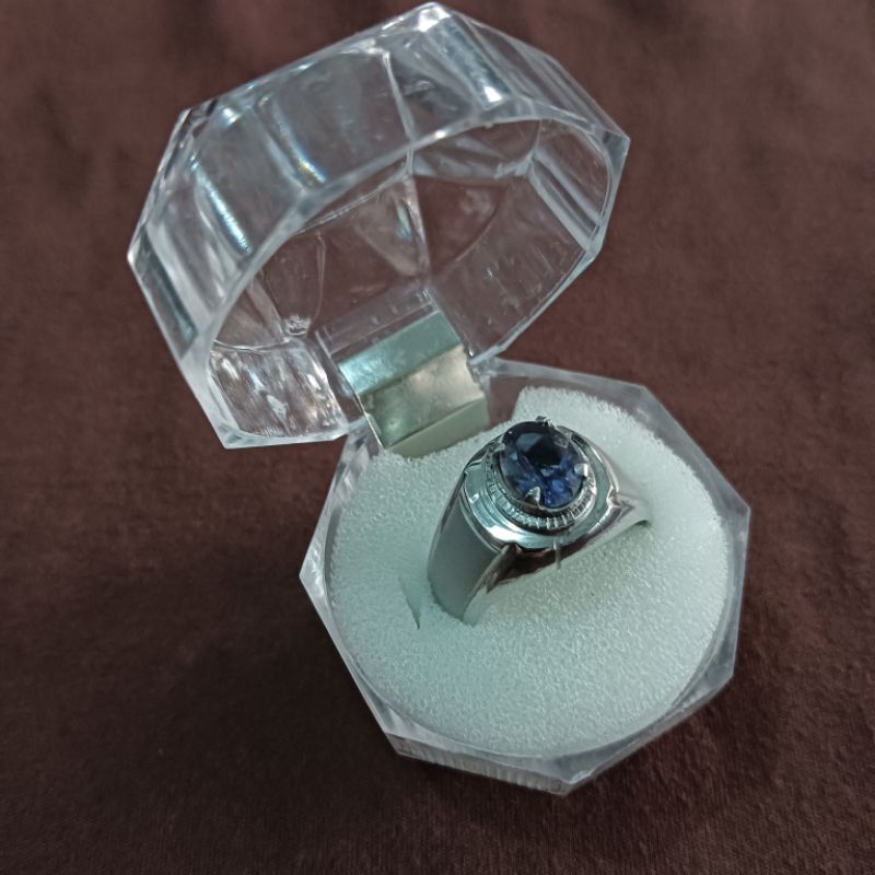 NATURAL IOLITE Srilangka TOP QUALITY. Ring Monel + Memo