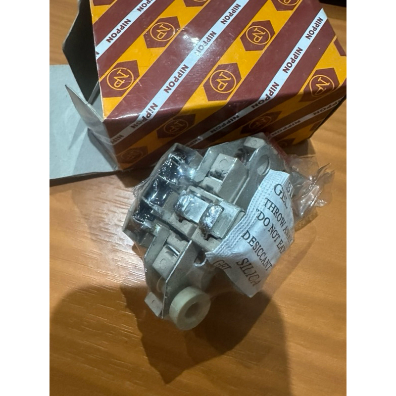 IC REGULATOR L300 BENSIN