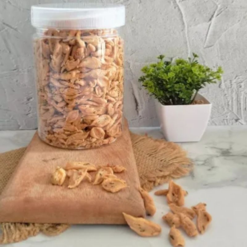 

kue Bawang Gunting santan seledri gurih renyah khas minang, rasa rumahan pertoples