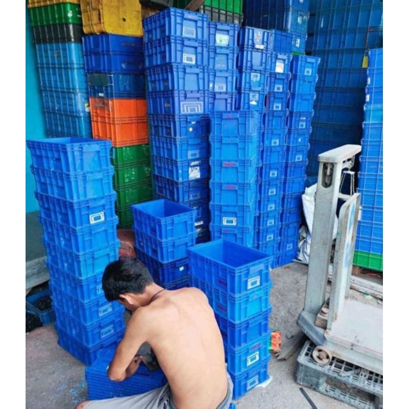 Box Container Rabbit Type 6011, Bekas Tbk