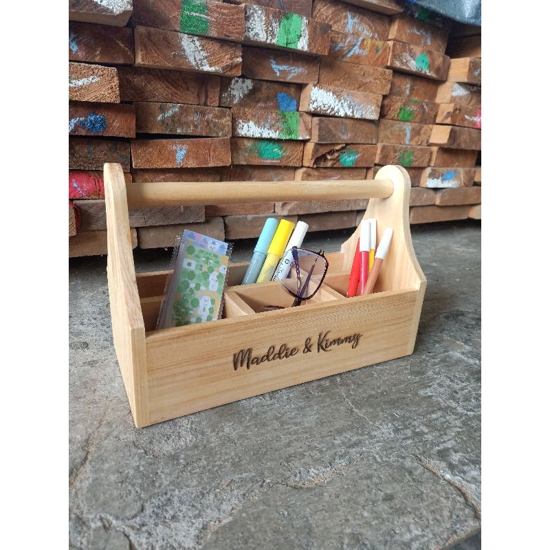 

Keranjang kayu / kotak pensil / SOUVENIR BDAY