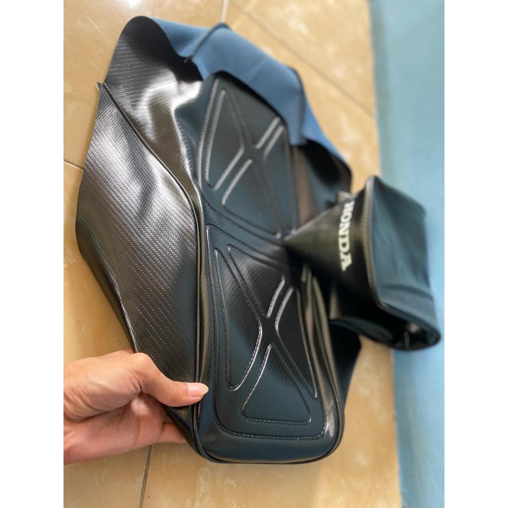 SARUNG KULIT JOK CB KARBON POLOS-KULIT JOK CB BAHAN KARBON MOTIF XX-SARUNG JOK CB 100