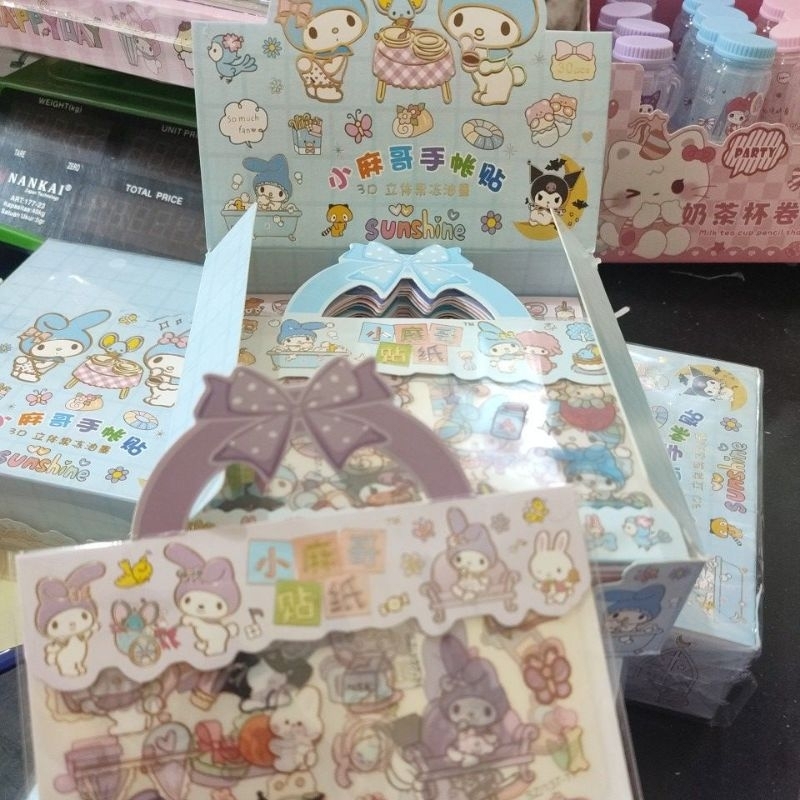 

1 BOX STICKER TAS SANRIO ISI 30 PACK