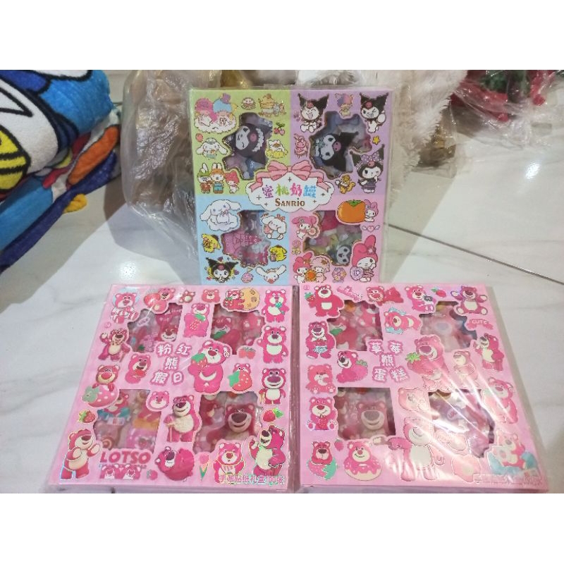 

Stiker Lotso stiker Sanrio