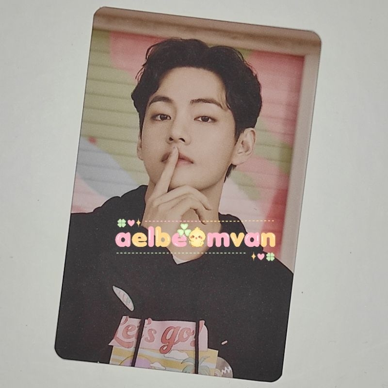 READY STOCK bts v taehyung photocard fila hoodie