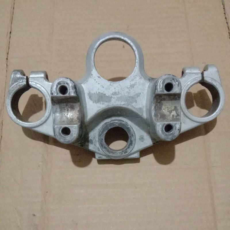 segitiga atas Yamaha Vixion old original YIMM CHEMCO