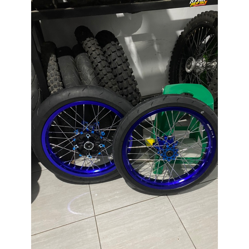 SUPERMOTO CRF BIRU UKURAN 185/215