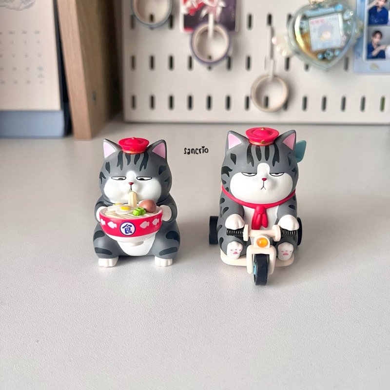 blind box mini figure 52toys miniso wuhuang wanshui eat noodles meow daily life & my emperor bicycle