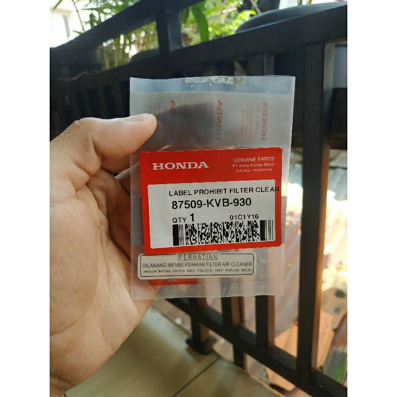 STIKER BOX FILTER HONDA 87509KVB930 LABEL PROHIBIT FILTER CLEAN