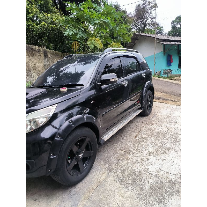 Over Fender Rush Terios Lama