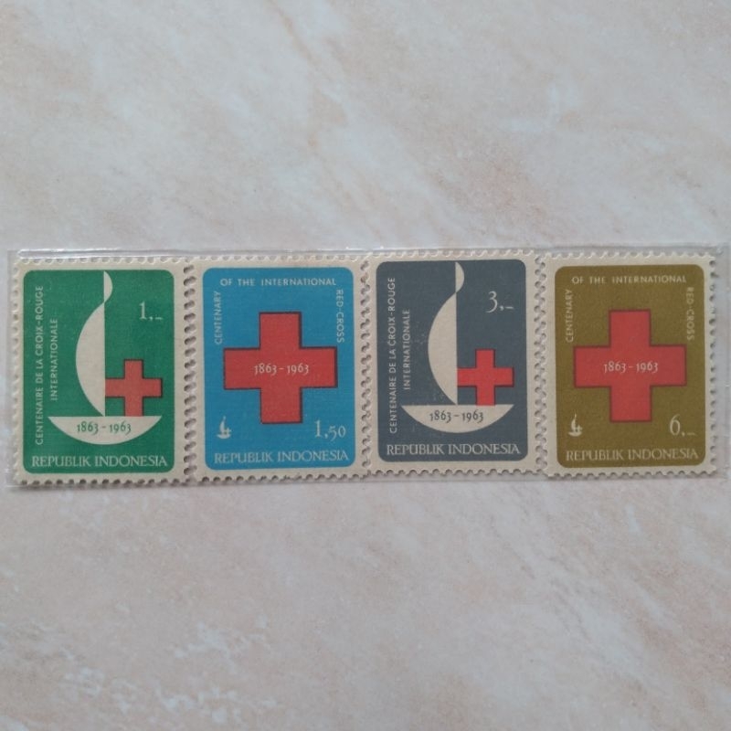 

Perangko Prangko Kuno Set Seri Seabad Palang Merah 1963 - YN1355