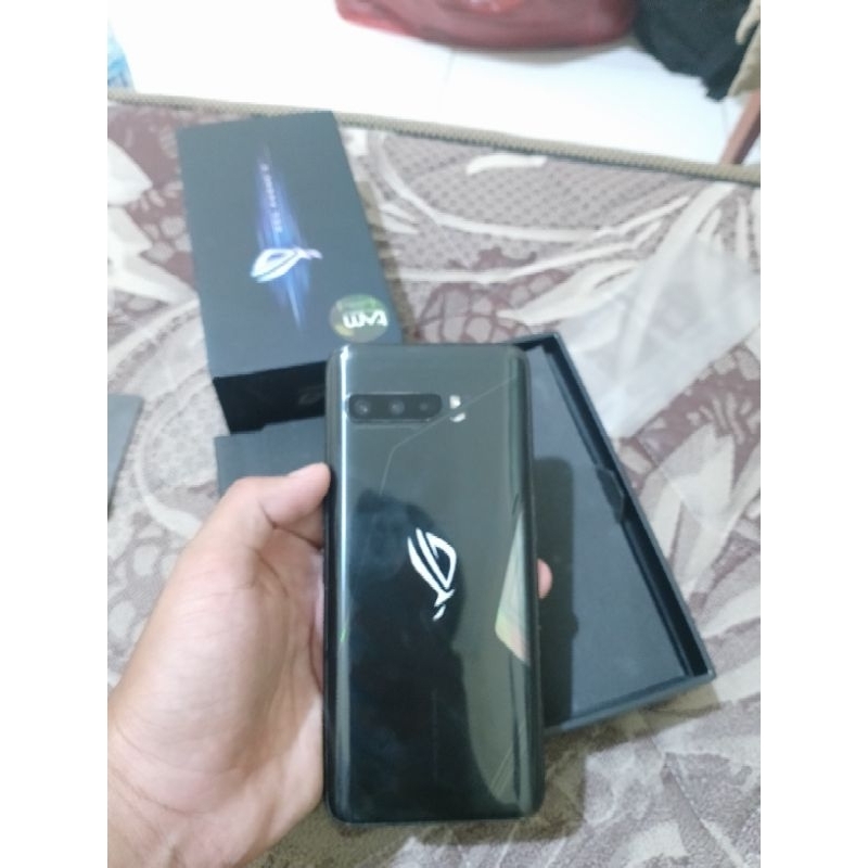 Rog phone 3 8/128 gb