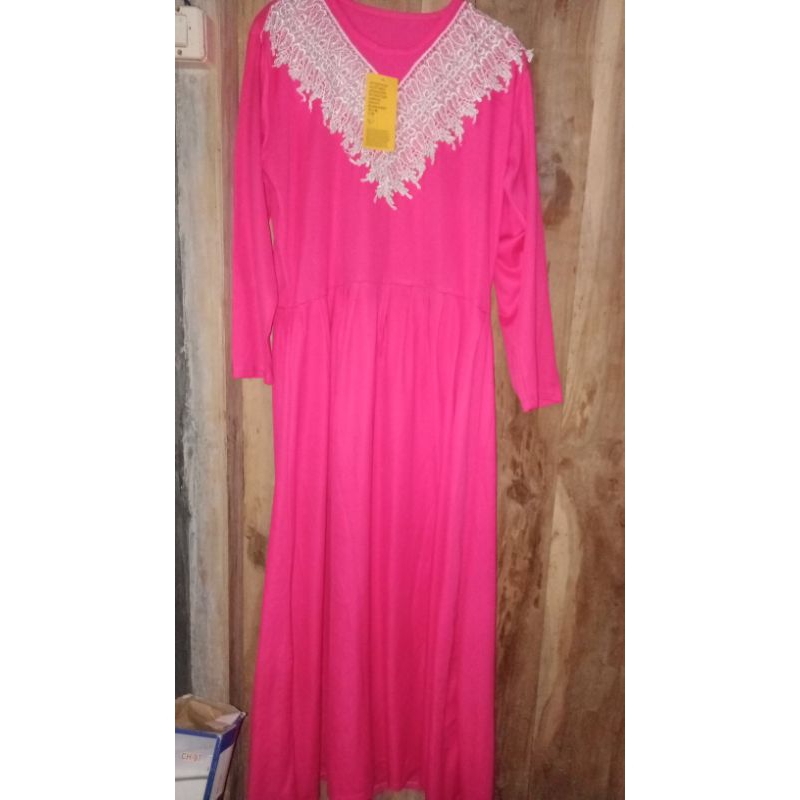 Gamis Pink Renda Putih