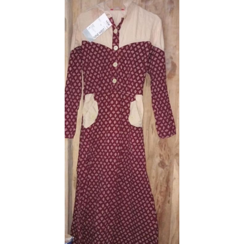 Gamis Maroon Motif Batik Simple