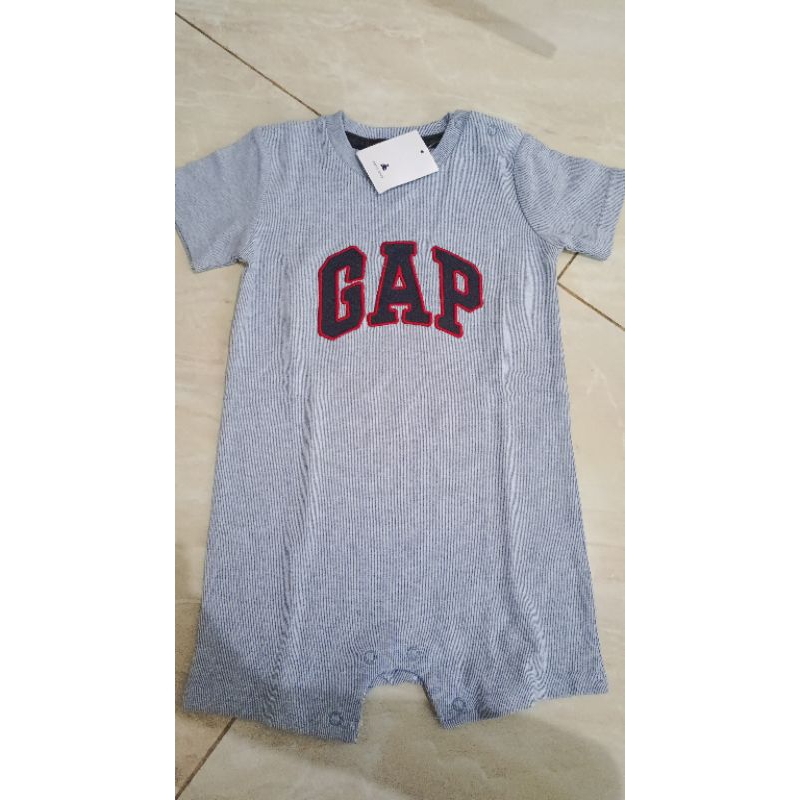 romper baby gap