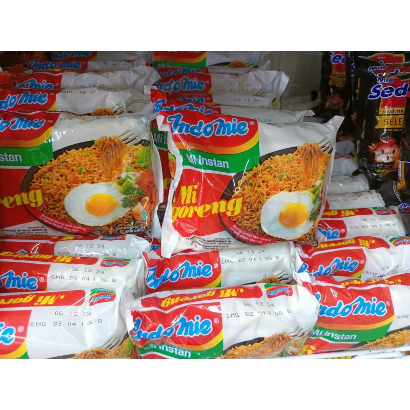 

aneka rasa mie indomi goreng