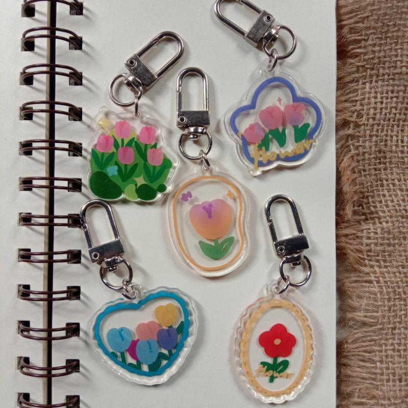 gantungan kunci akrilik, gantungan kunci, ganci, gantungan hp, hiasan hp, hiasan kunci