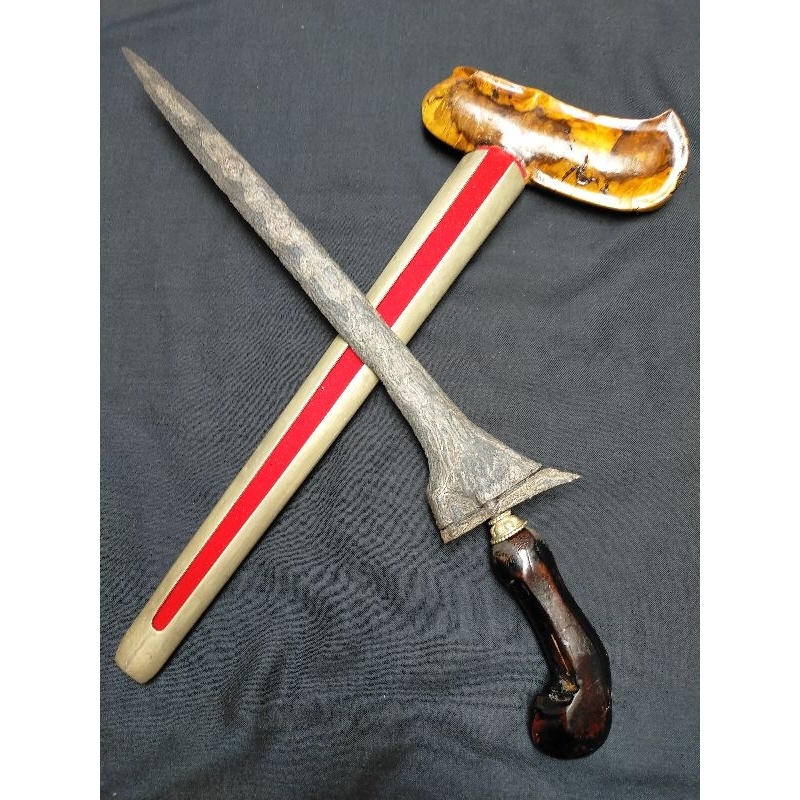 Keris Tilam Upih Pamor Melati Sinebar Tangguh Majapait