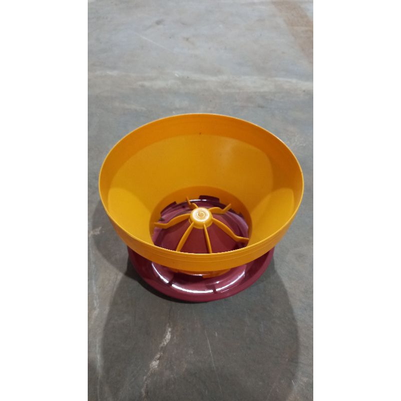 baby chick feeder tempat pakan ayam doc