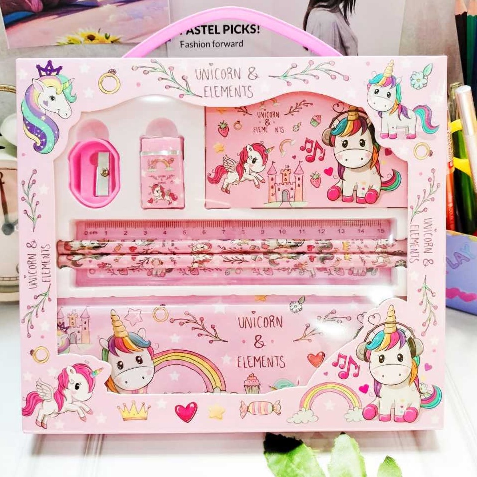 

Terbaik PAKET ALAT TULIS 7 IN 1 SUPER MANTAP 1 BOX READY 4 WARNA CUTE TERMURAH PAKET BOX STATIONARY BERMOTIF LUCU IMUT PERLENGKAPAN SEKOLAH ANAK READY GROSIR DAN COD