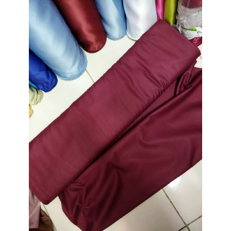 Kain katun toyobo fodu warna merah maroon//Bahan toyobo fodu meteran