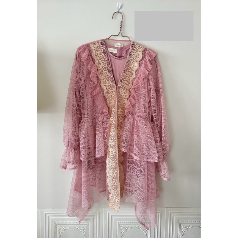 preloved jaleela.id kebaya wisuda jaleela