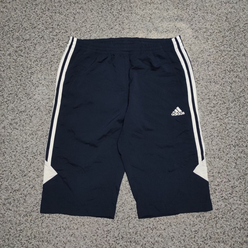 Celana Pendek Adidas 3/4 Short Pants Three Stripe Second