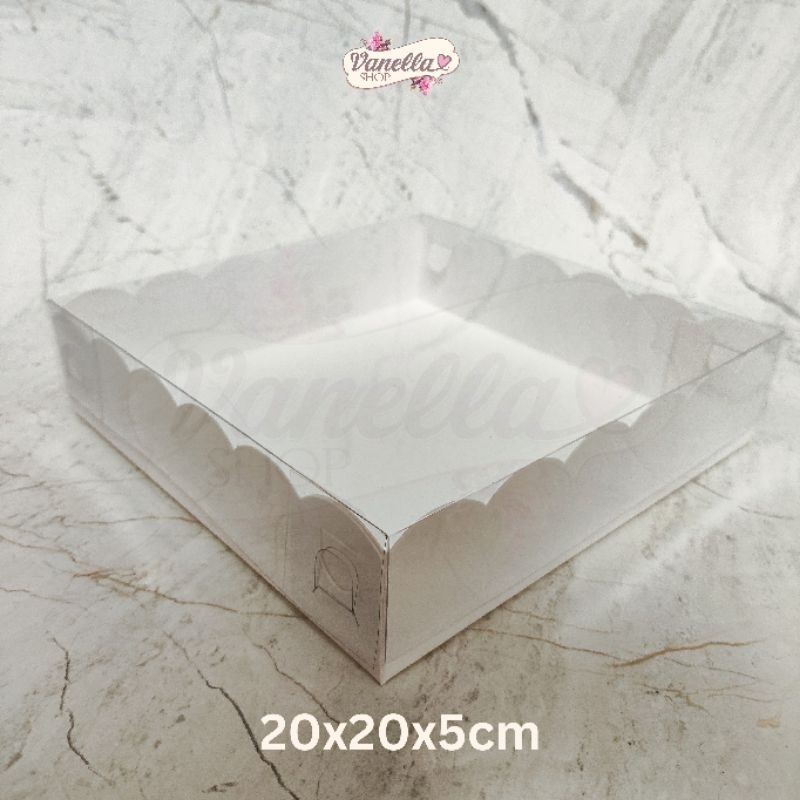 

Box Dus Kotak Mika Hampers Brownies Bolu 20cm