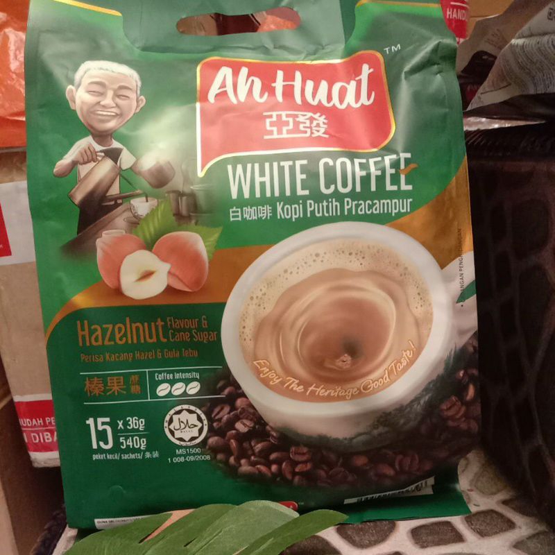 

Ah Huat hazelnut kopi Malaysia original produk