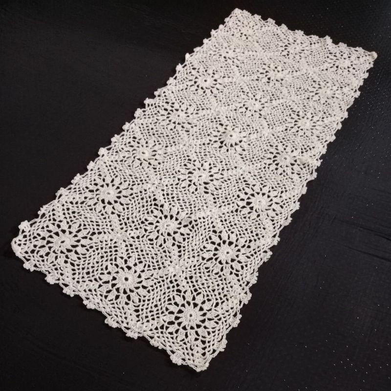 taplak meja tamu rajutan