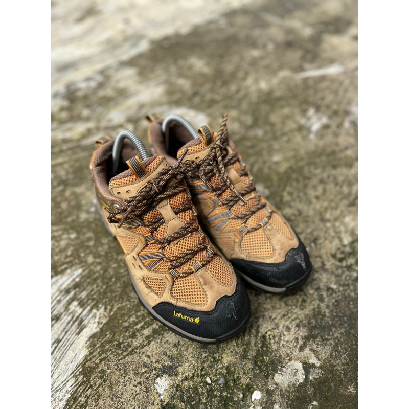 sepatu gunung second original Lafuma
