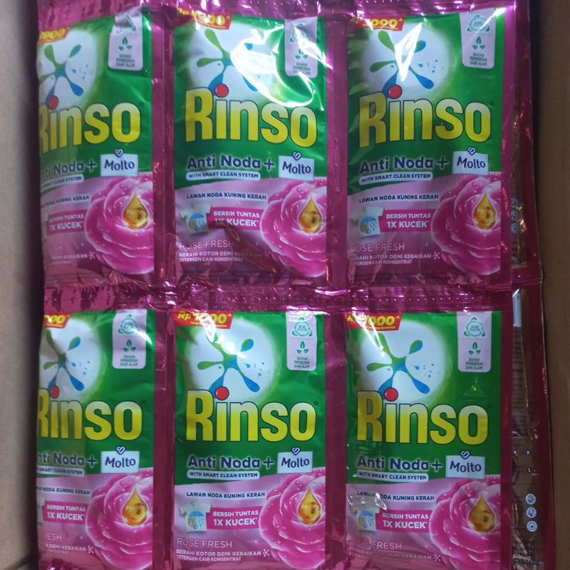 Rinso Cair Sachet 12 Sachet