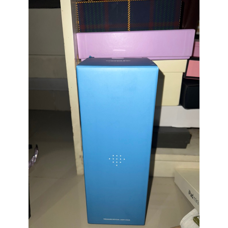 Official Lightstick Treasure #Treasure