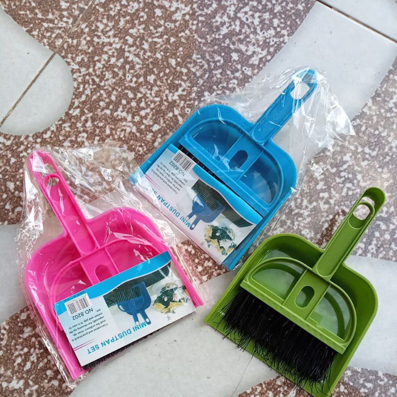 SAPU MINI SAPU KECIL COCOK UNTUK DI MOBIL