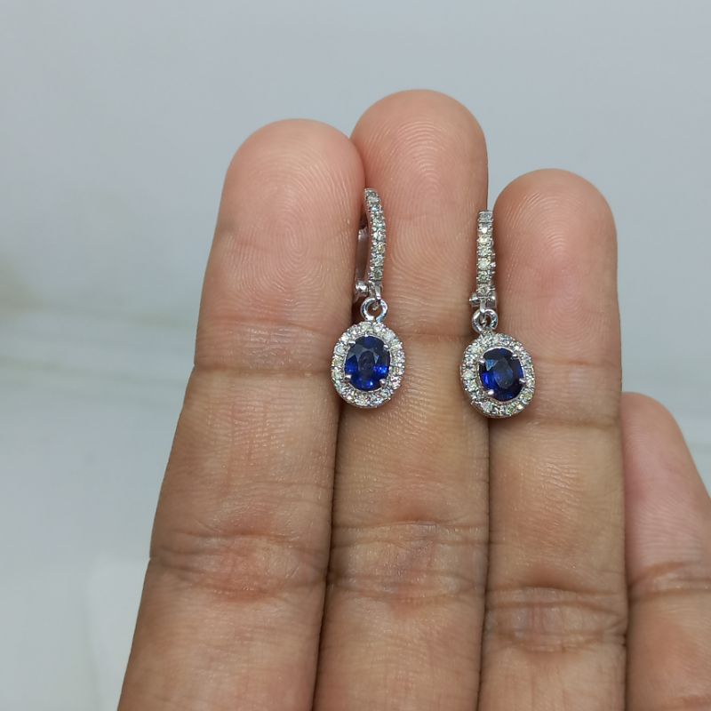 Anting wanita berlian eropa & batu blue shappire