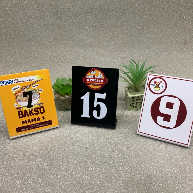 

JCP Nomor meja cafe/ resto/ angkringan/ rumah makan akrilik dengan print UV bukan sticker